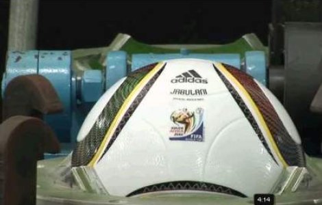 Minge suflata cu aur pentru finala CM 2010!
