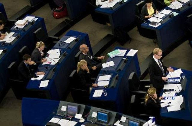 Parlamentul European, blocat de norul de cenusa