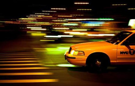 Cu taxiul de la Polul Nord pana la Milano, din cauza norului de cenusa