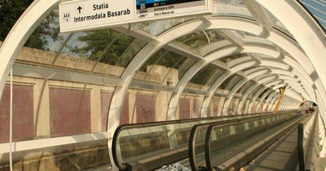 Trotuarul rulant Gara de Nord - Pasaj Basarab, inaugurat duminica