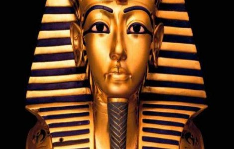 Mumia faraonului egiptean Tutankhamon a ars dupa imbalsamare
