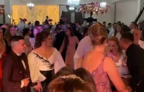 VIDEO Nuntă cu 1.700 de invitați la Satu Mare. Organizatorii au fost amendați