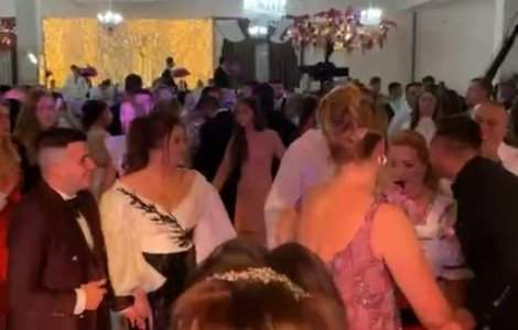 VIDEO Nuntă cu 1.700 de invitați la Satu Mare. Organizatorii au fost amendați