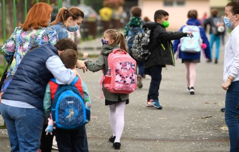 Autoritățile au făcut un pas înapoi. Nou „privilegiu” pentru elevii din clasele primare