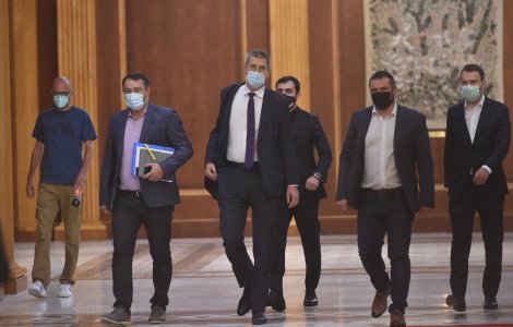 USR PLUS anunță că va susține o moțiune de cenzură împotriva lui Florin Cîțu