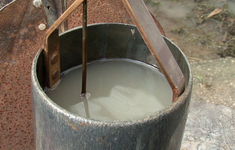 Apa poluată, vina oamenilor. Autoritățile din Ilfov: „Sparg apometrele și rezervorul se golește”