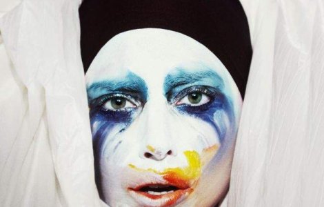 Lady Gaga ar putea canta in spatiul cosmic