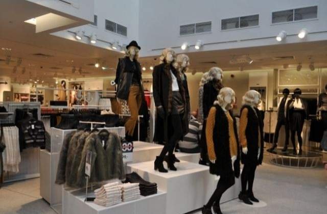 H&M deschide primul magazin stradal din Romania