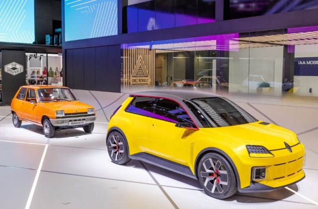 Viitorul Renault 5, cu sistem de propulsie electric, ar putea intra în producție în 2022