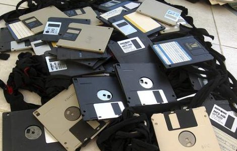 Adio floppy disk