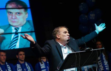 Nati Meir, "dublu" arestat