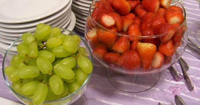 Fructele mancate inainte de masa contribuie la pierderea in greutate