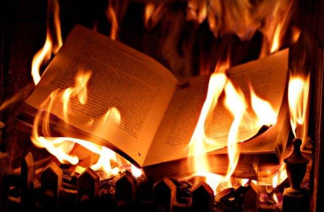 TOP 10 centre culturale si biblioteci care au fost distruse intr-un mod cumplit