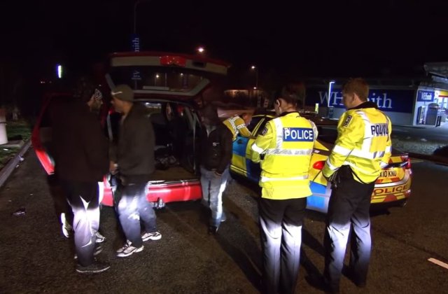 Un rom&acirc;n a fost extrădat din Italia &icirc;n Regatul Unit după ce a fost implicat &icirc;n cazul migranților vietnamezi găsiți morți &icirc;ntr-un camion