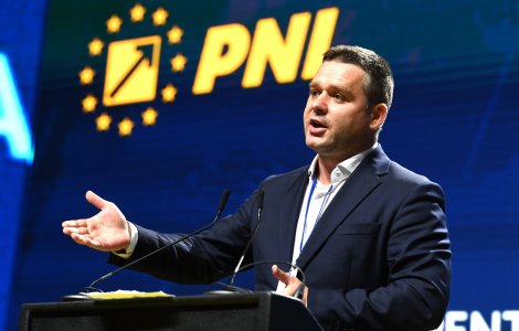 Ciucu va concedia 100 de polițiști. “Au salarii mari datorită sporului de hrană”