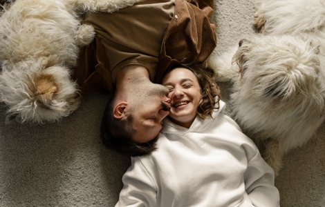  Top  7 tipuri de iubire experimentate de cupluri