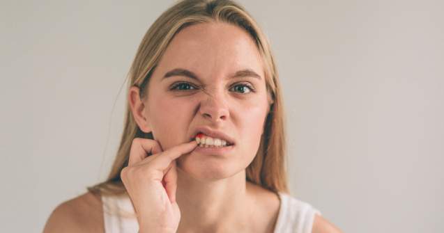  Top  10 sfaturi ale experților pentru tratarea gingiilor care sângerează