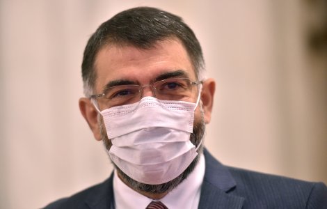 Robert Cazanciuc: Începerea școlii aduce pe culmile disperării milioane de părinți