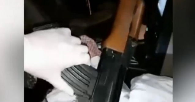 Ialomița: Poliția a intervenit în furatul miresei, după ce Delfinul și prietenii săi au reinventat obiceiul într-un stil aparent periculos