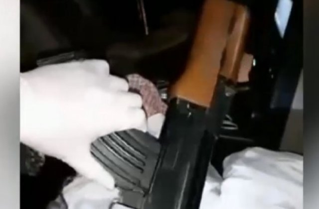 Ialomița: Poliția a intervenit &icirc;n furatul miresei, după ce Delfinul și prietenii săi au reinventat obiceiul &icirc;ntr-un stil aparent periculos