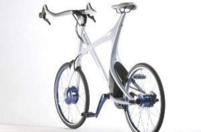 Culmea ecologiei: Bicicleta hibrida cu motor electric