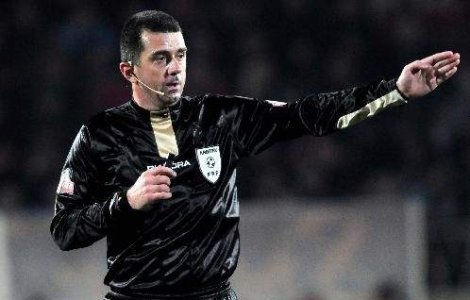 Fostul arbitru Ionica Serea, retinut de procurorii DNA Pitesti