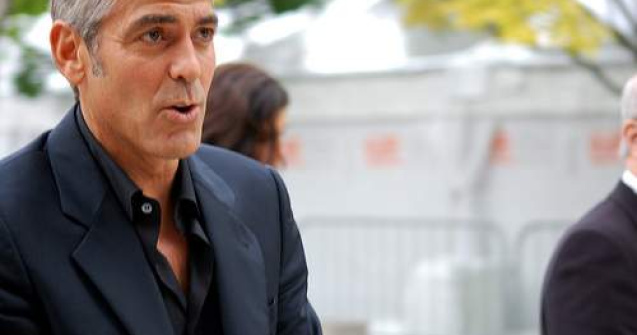 Explozive din timpul razboiului, gasite in lacul de langa vila lui George Clooney