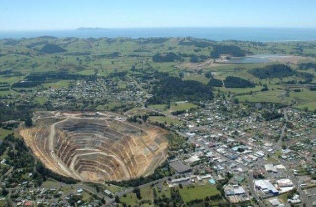 Comisia parlamentara s-a pronuntat IMPOTRIVA exploatarii miniere de la Rosia Montana