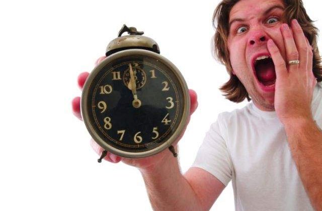 De ce intarzii mereu si ce poti face in privinta asta: 5 pasi pentru punctualitate