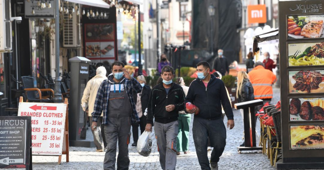 Românii, mai pesimiști decât ceilalți europeni. Cum anticipează că va fi viața lor în următorul an, din punct de vedere profesional