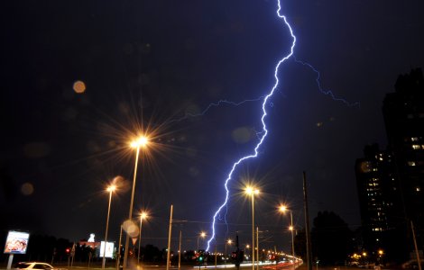 Prognoza meteo pentru ziua de miercuri, 15 septembrie 2021. Ploi însoțite de fenomene electrice