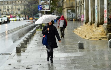 Prognoza meteo pentru ziua de vineri, 17 septembrie 2021. Instabilitatea atmosferică cuprinde mare parte din țară