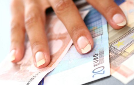  Top  Femeia mereu deasupra. In business