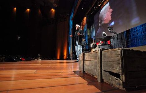 James Cameron a convins NASA sa filmeze 3D pe Marte