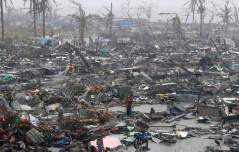 ONU: Ajutorul pentru supravietuitorii taifunului din Filipine trebuie accelerat
