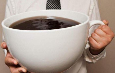 76% din romani prefera sa bea acasa cafeaua de dimineata