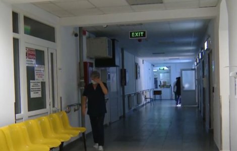 O femeie internată în Botoșani a fost nevoită să sune la 112 ca să fie dusă la toaletă