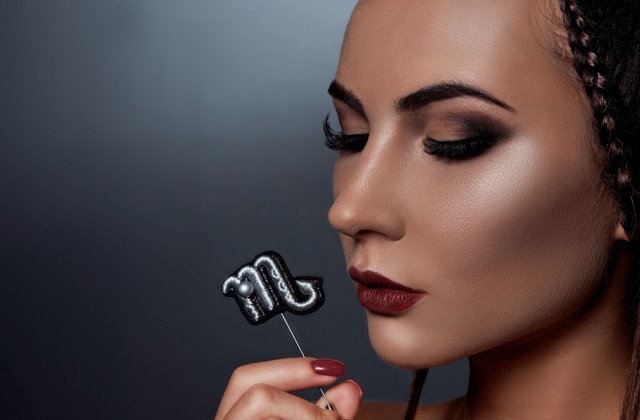 TOP 5 cele mai sexy zodii! Te pot cuceri cu o singură privire