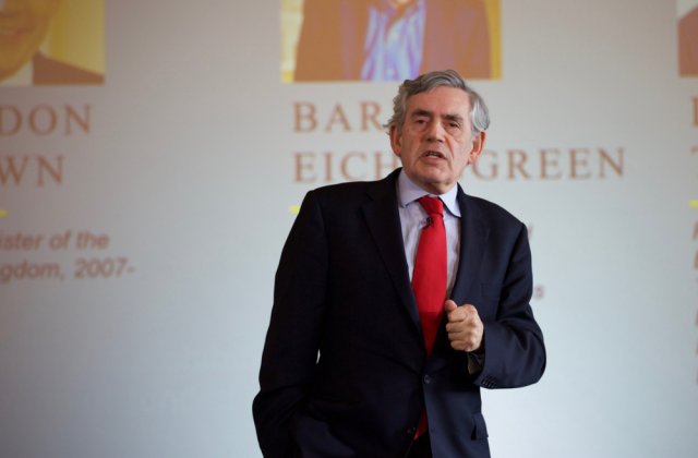 Fostul prim-ministru britanic, Gordon Brown, a fost numit ambasador al OMS