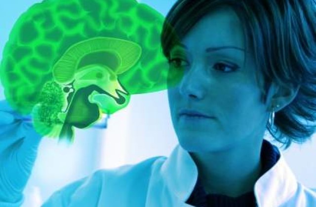 10 experimente fascinante cu creierul tau