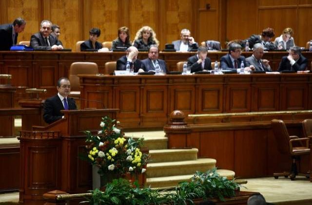 Guvernul, amenintat cu remanierea