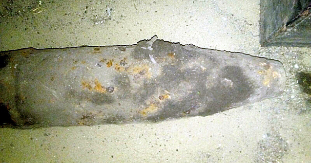 Un bărbat a intrat în sediul Poliției Târgu Neamț cu un proiectil