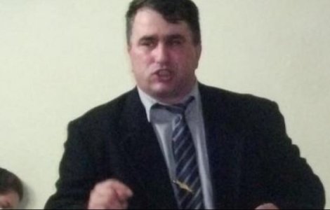 Un pastor a făcut pact cu diavolul. Bărbatul a fost condamnat la 21 de ani de închisoare pentru că și-a abuzat fiicele