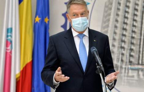 Klaus Iohannis susține vaccinarea obligatorie pentru anumite domenii esențiale