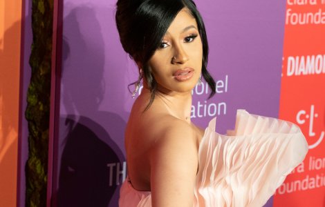  Top  Vedete care și-au distrus fața din cauza operațiilor estetice! Totul s-a întâmplat până la vârsta de 30 de ani