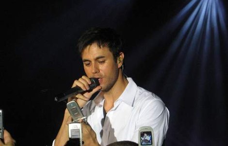 Enrique Iglesias canta cu Lionel Richie