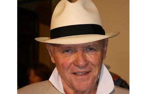 Anthony Hopkins, omagiat de oamenii fara adapost