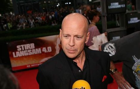 Bruce Willis va fi din nou "Greu de ucis"