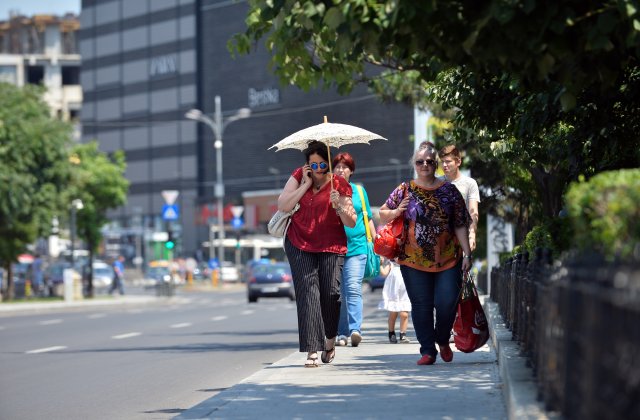Vremea pentru weekendul 25 - 26 septembrie 2021. Temperaturi de vară