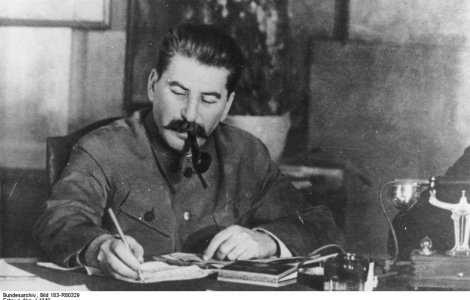 Portretul lui Stalin, intr-un autobuz in Sankt Petersburg